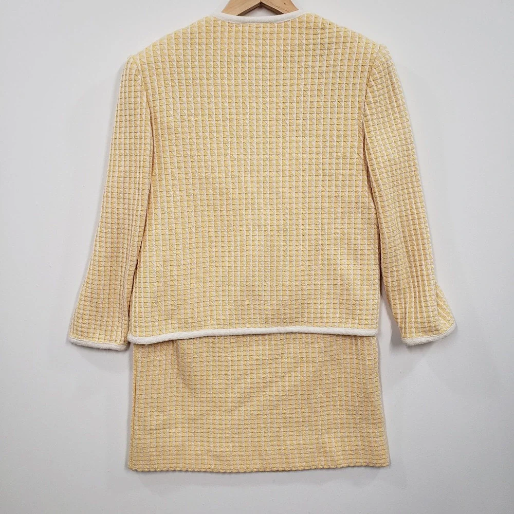 Vintage Castleberry Womens Yellow Woven Tweed Jacket Skirt Set Size 12 Old Money - Picture 2 of 11